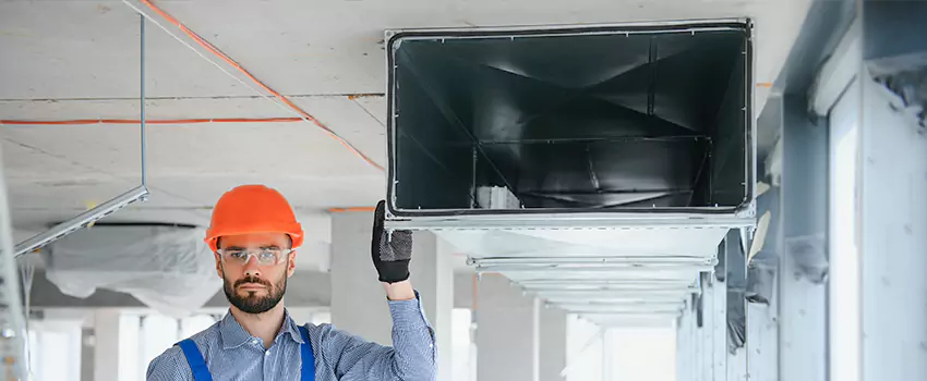 Clogged Air Duct Cleaning and Sanitizing in Goodyear, AZ